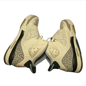 Nike Air Jordan Son Of Mars White Prism Blue Wolf Gray Size: 6.5Y EUC